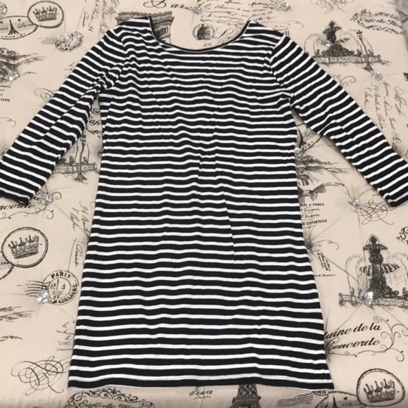 Knot Sisters Costa Stripe T-shirt Dress - Picture 4 of 8